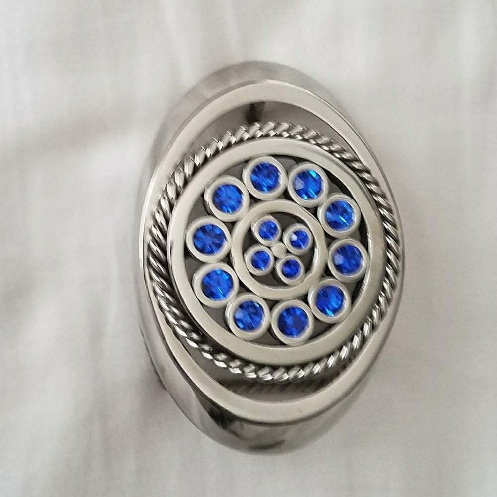 Belt buckle